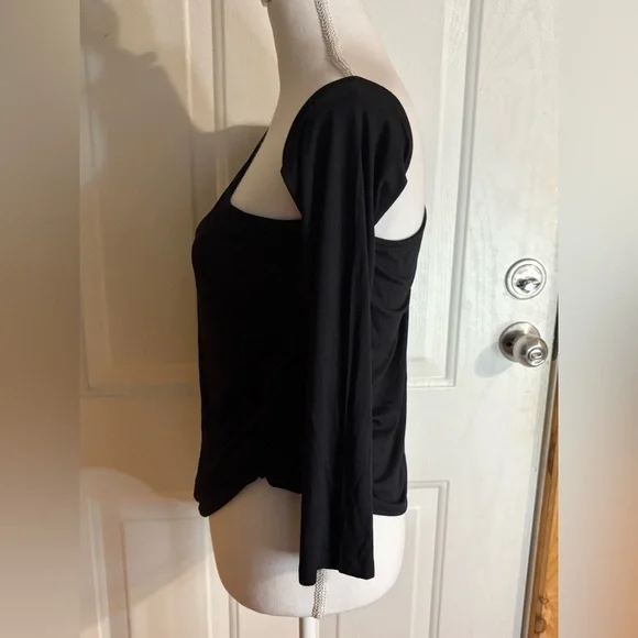 L'AGENCE Hattie Long Sleeve Black One-Shoulder Top size XL NWT - Picture 5 of 13